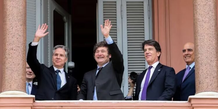 La búsqueda constante del escándalo