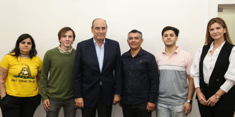 Francos vino a Misiones, se comprometió a saldar deudas y trabajar en consenso con la provincia