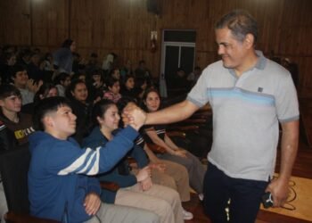 La Municipalidad de Puerto Esperanza otorgó aportes extraordinarios para egresados del nivel secundario