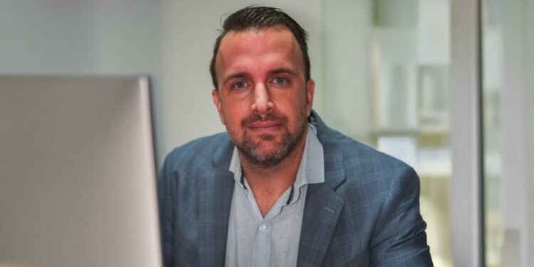 Un Compañero en la Cámara: Martin Kornuta, el abogado que dejó Capital para construir su vida en Misiones