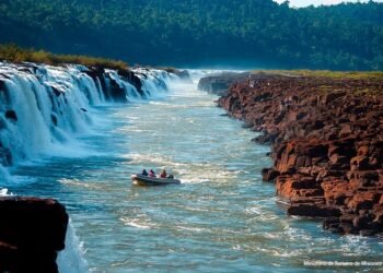 Rovira afirmó que el acceso aéreo al Moconá traerá inversiones millonarias y empleo