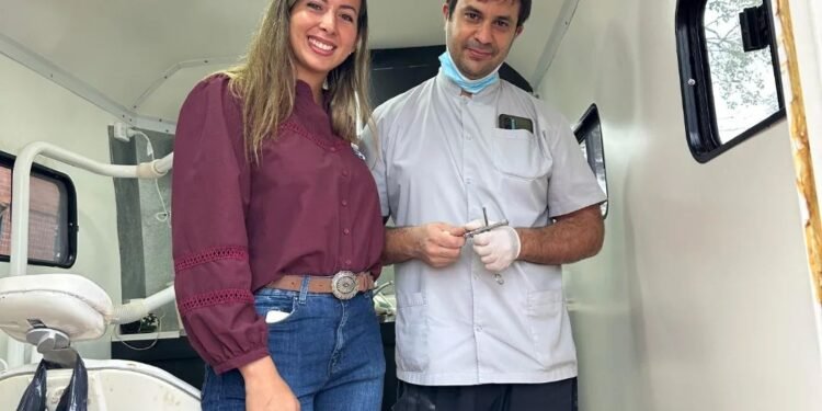 Nina Zanivan sobre los P.A.S.: “Estos operativos optimizan el tiempo de los vecinos y permiten resolver múltiples necesidades en un solo lugar”