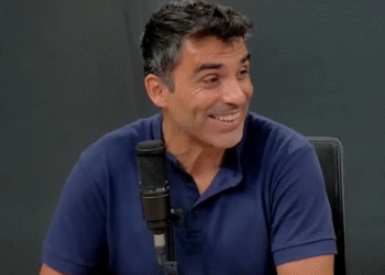 Juan Eluchans, del fútbol a la política