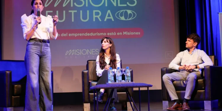 Paula Franco: “Misiones Futura llevó herramientas de IA a más de 1300 emprendedores de la provincia”