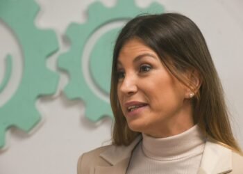 Graciela de Moura: “No podemos concebir un país sin desarrollo industrial”