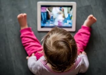 Pantallas en pausa: El reto de activar el cuerpo en la infancia