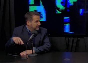 Simes, Decano de Económicas de la UNaM: “La pérdida del poder adquisitivo de los salarios docentes y no docentes es del 30% desde 2023 a la fecha”