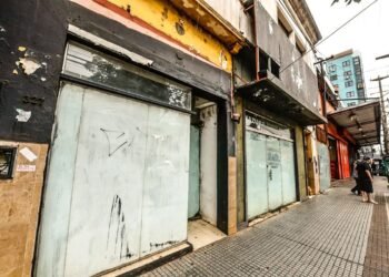 Recesión y coparticipación en caída: el FMI anticipa conflictividad social creciente por las políticas nacionales