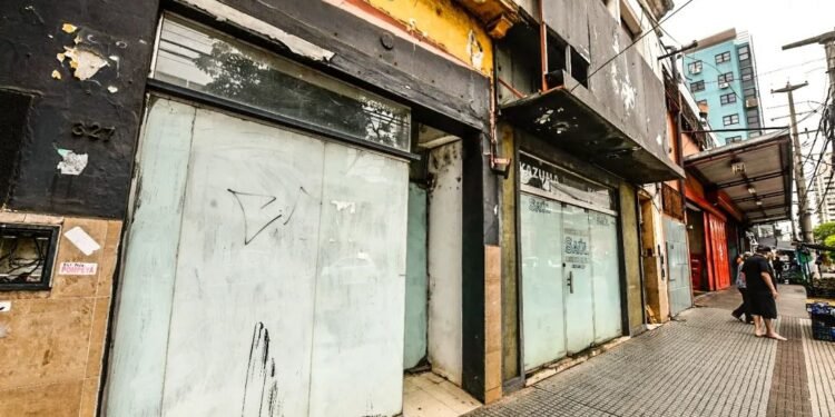 Recesión y coparticipación en caída: el FMI anticipa conflictividad social creciente por las políticas nacionales