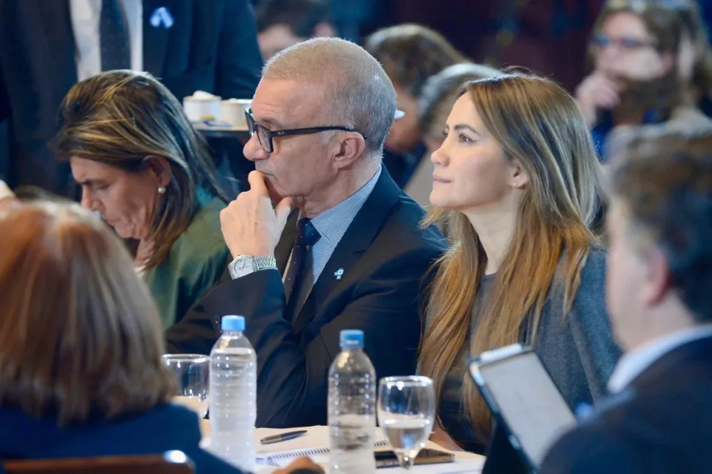 Senadores del Frente Renovador renunciaron al aumento de dietas aprobado por el Congreso