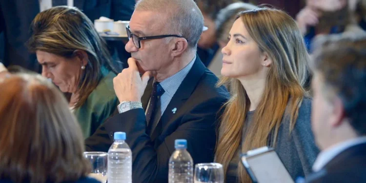 Senadores del Frente Renovador renunciaron al aumento de dietas aprobado por el Congreso