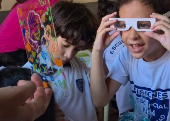 El Gobierno de Misiones continúa fortaleciendo la alfabetización audiovisual en las escuelas misioneras a través del Conozco Misiones con mi Escuela y el Móvilfest