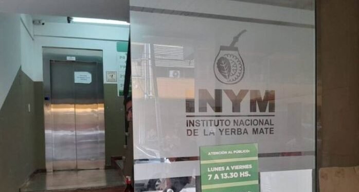 La desregulación se impone en el INYM: el bloque libertario bloqueó la fijación de un precio de referencia para la hoja verde