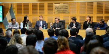 Rovira anunció que Misiones emitirá un bono para financiar obras estratégicas de infraestructura