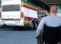 Nación dejó de compensar a empresas por pasajes gratuitos para personas con discapacidad y pacientes trasplantados