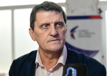 El ministro Safrán defendió los bonos verdes de Misiones y respondió duro a las críticas del diputado Núñez